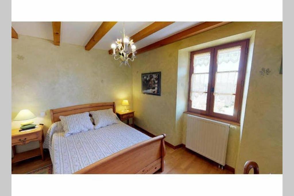 La Grange De Salvaneix Gite Pour 15 Personnes 7 Chambres Avec 6 Sdb-6Wc Sarran Exterior foto